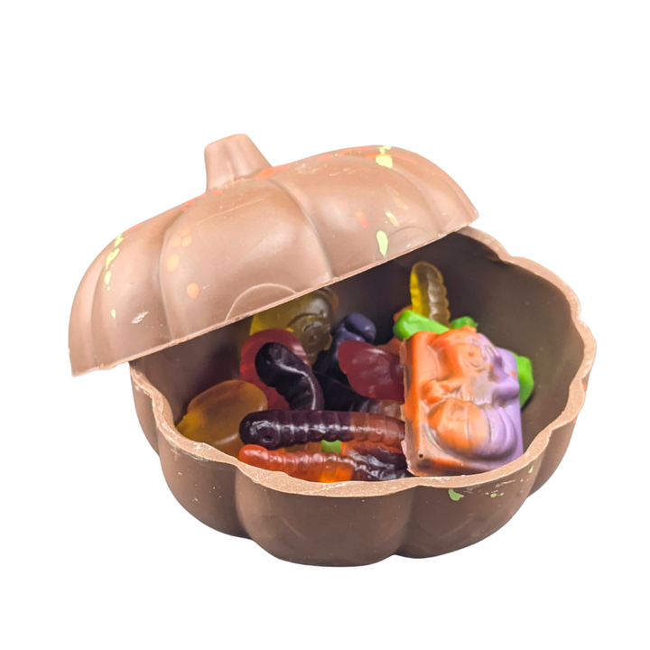 Citrouille en chocolat avec bonbon